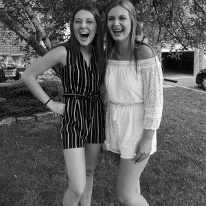 Meet your Posher, Renee